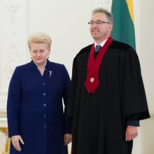 Prezidentė priėmė teisėjų ir generalinio prokuroro pavaduotojo priesaikas