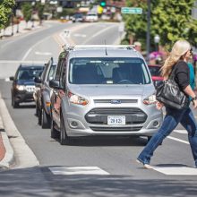 „Ford“ kuria ženklų kalbą autonominiams automobiliams