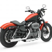 Motociklui „Harley-Davidson Sportster“ sukanka 60 metų