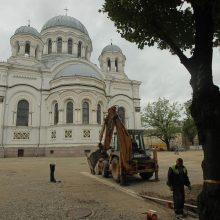 Kodėl stringa Įgulos bažnyčios remontas?