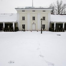 Raudondvario dvaro oranžerija „pagražinta“ padirbant parašus?