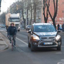 Chaotiškas eismas Kęstučio gatvėje erzina vairuotojus