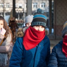 Gimnazistai sveikina Lietuvą su gimtadieniu!