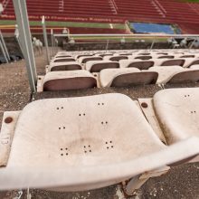 Teismo sprendimas stabdyti darbus stadione prieštarauja įstatymams?