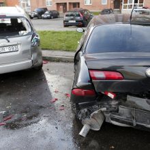 Baltarusis sumaitojo septynis automobilius ir sulaukė penkių eurų baudos