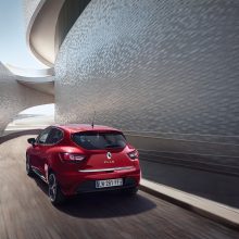 „Renault“ pristato naujausią savo bestselerio „Clio“ versiją
