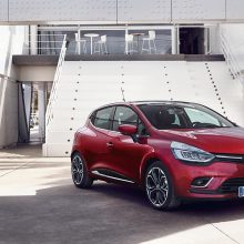 „Renault“ pristato naujausią savo bestselerio „Clio“ versiją