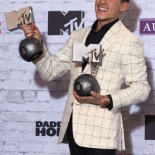 MTV Europos muzikos geriausio atlikėjo apdovanojimas atiteko S. Mendesui