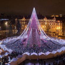 Vilniaus Kalėdų eglei – britų žiniasklaidos liaupsės