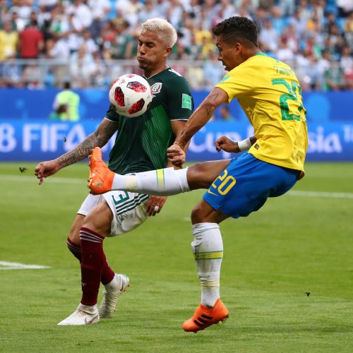 Pasaulio futbolo čempionato aštuntfinalis: Brazilija – Meksika  © Scanpix nuotr.