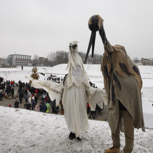 Klaipėdiečiai nenusižengė tradicijoms: per Užgavėnes išdykavo ir sudegino Morę  © Vytauto Liaudanskio nuotr.