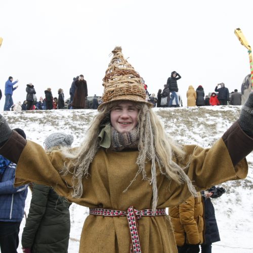 Klaipėdiečiai nenusižengė tradicijoms: per Užgavėnes išdykavo ir sudegino Morę  © Vytauto Liaudanskio nuotr.