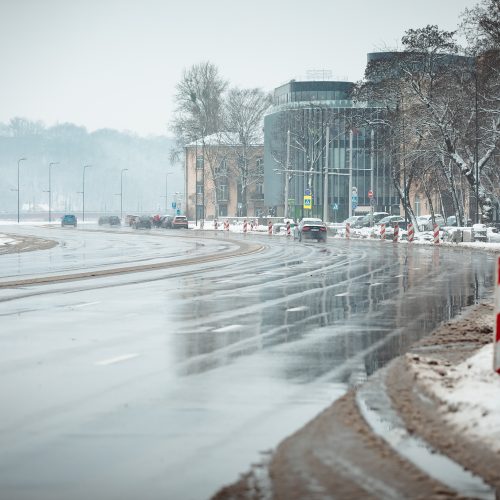 Sniegu pasidengusios Kauno gatvės  © Eitvydo Kinaičio nuotr.