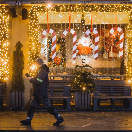 Kalėdinės dekoracijos papuošė Kauną  © Justinos Lasauskaitės nuotr.