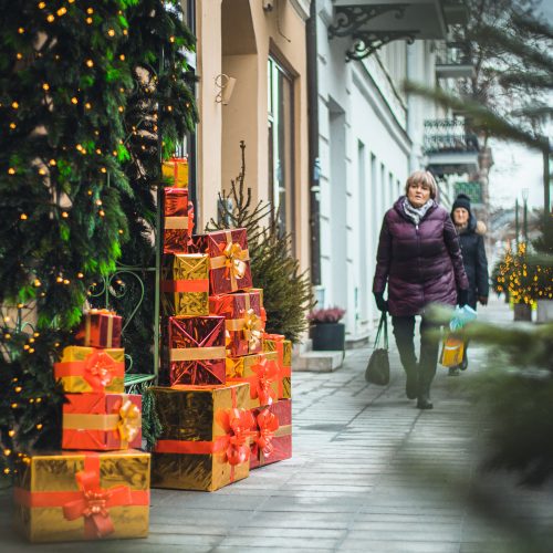 Kalėdinės dekoracijos papuošė Kauną  © Justinos Lasauskaitės nuotr.