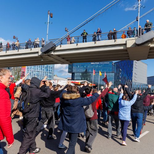  Krepšinio sirgalių eisena Kaune  © E. Ovčarenko / BNS nuotr.