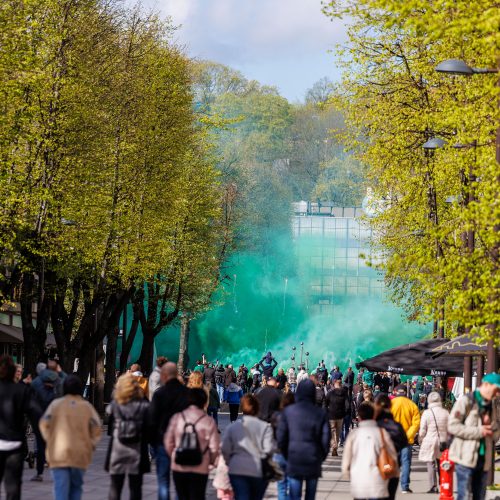  Krepšinio sirgalių eisena Kaune  © E. Ovčarenko / BNS nuotr.