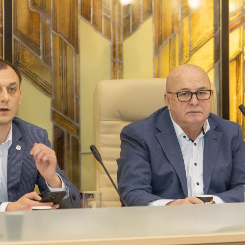 Paskutinis 2019-2023 m. kadencijos Kauno tarybos posėdis  © Regimanto Zakšensko nuotr.