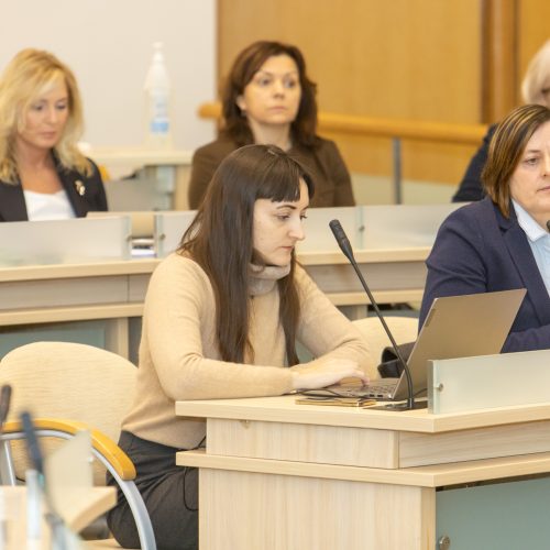 Paskutinis 2019-2023 m. kadencijos Kauno tarybos posėdis  © Regimanto Zakšensko nuotr.