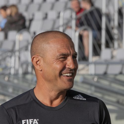 Kauno S. Dariaus ir S. Girėno stadione įvyko Lietuvos ir FIFA futbolo legendų rungtynės  © Simono Baltušio nuotr.