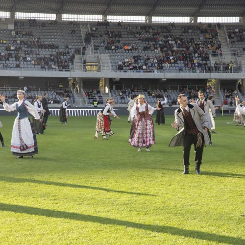 Kauno S. Dariaus ir S. Girėno stadione įvyko Lietuvos ir FIFA futbolo legendų rungtynės  © Simono Baltušio nuotr.