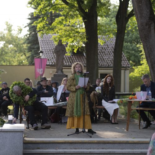 Kaune vainikuotas „Poezijos pavasario“ laureatas  © Simono Baltušio nuotr.
