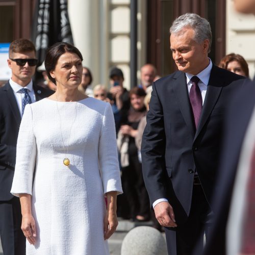 G. Nausėda apsilankė prie J. Basanavičiaus paminklo  © G. Skaraitienės / Fotobanko, R. Dačkaus / Prezidentūros nuotr.