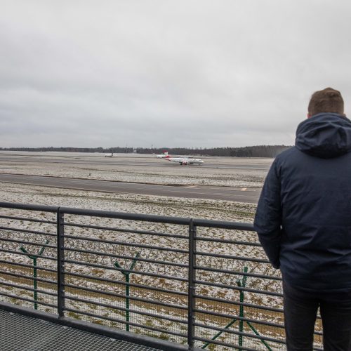 Atidaryta lėktuvų stebėjimo aikštelė  © I. Gelūno / Fotobanko nuotr.