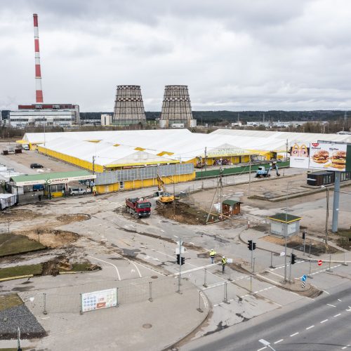 Prie Gariūnų prasidėjo žiedinės sankryžos įrengimo darbai
