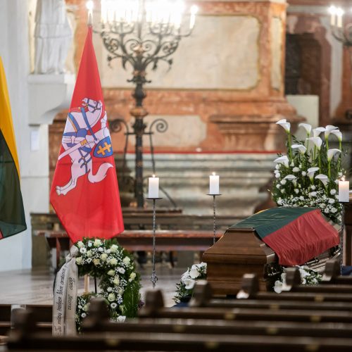 Atsisveikinimas su partizanu J. Jakavoniu-Tigru  © Žygimanto Gedvilos / „BNS Foto“ nuotr.