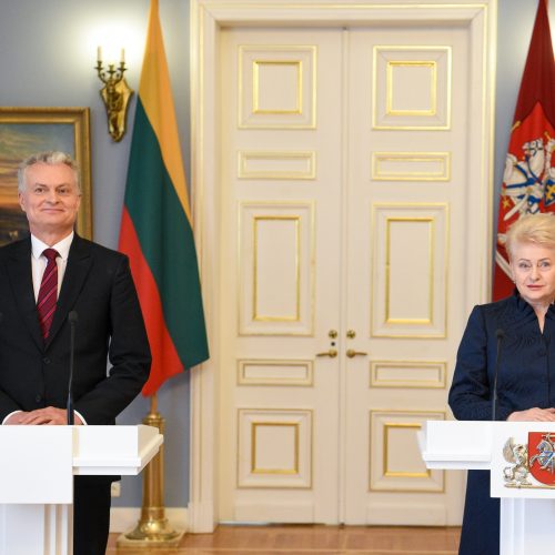 D. Grybauskaitė susitiko su G. Nausėda  © R. Dačkaus / Prezidentūros nuotr.