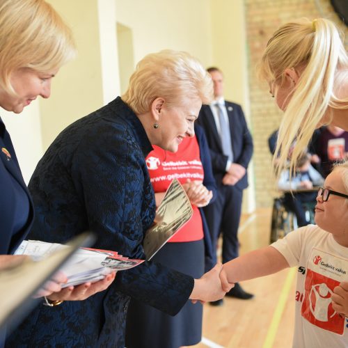 Prezidentė davė startą „Solidarumo bėgimui“  © R. Dačkaus/ Prezidentūros nuotr.