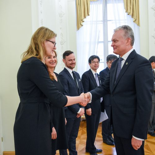 Prezidentūroje – Japonijos verslo delegacija  © R. Dačkaus / Prezidentūros nuotr.