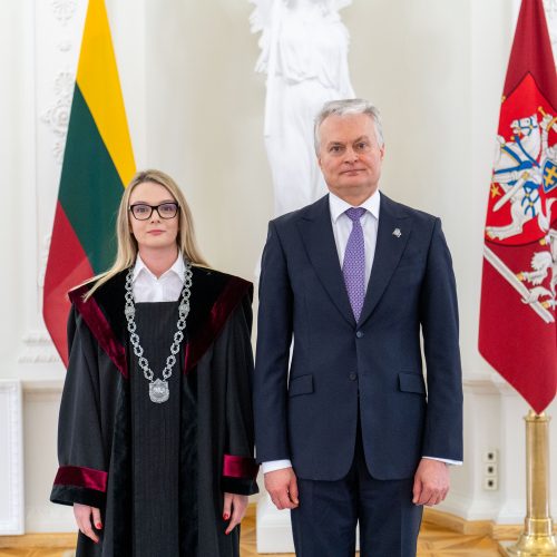 Prezidentas priima teisėjų priesaikas  © R. Dačkaus / Prezidentūros nuotr.