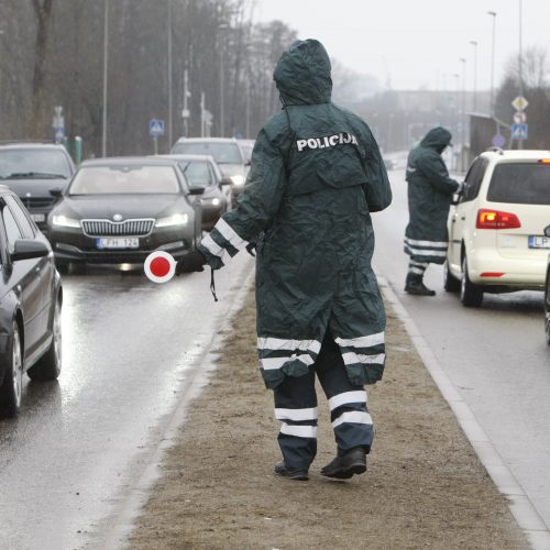 Klaipėdos policijos pareigūnai dirba postuose  © V. Liaudanskio nuotr.