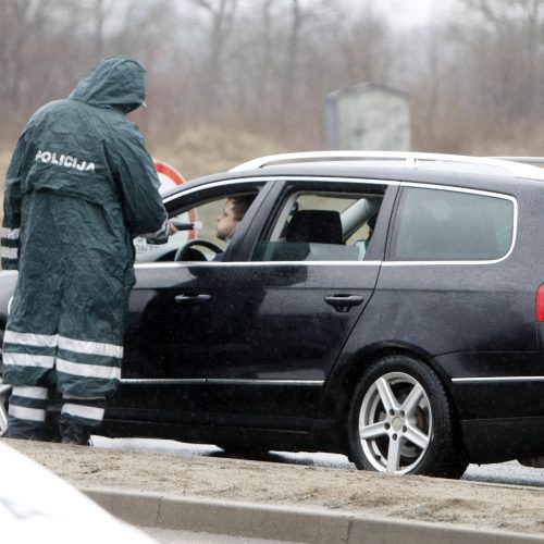 Klaipėdos policijos pareigūnai dirba postuose  © V. Liaudanskio nuotr.