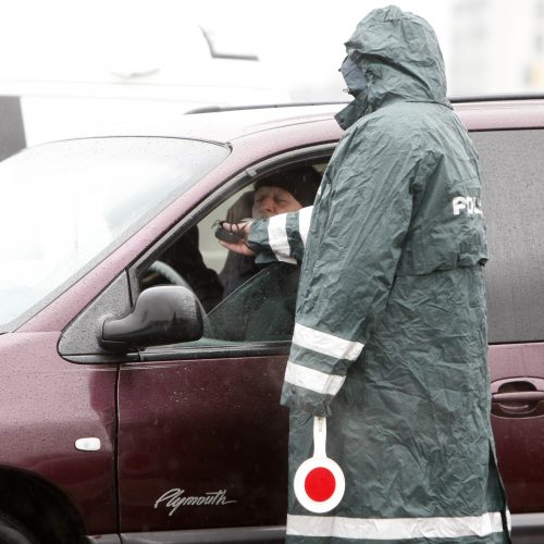 Klaipėdos policijos pareigūnai dirba postuose  © V. Liaudanskio nuotr.