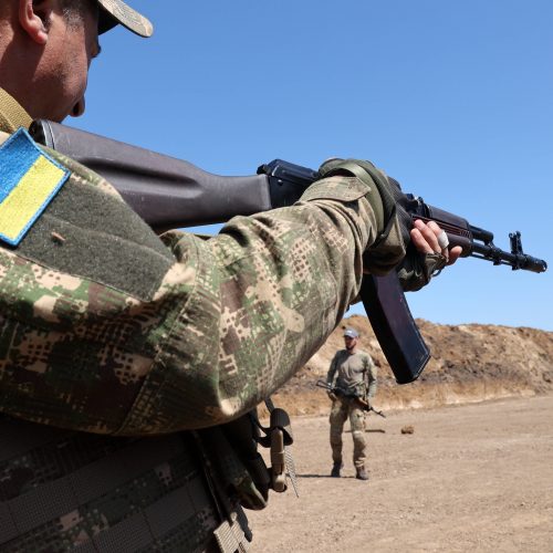 463-oji karo Ukrainoje diena