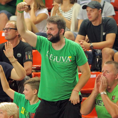 Krepšininkių fanai Europos čempionate  © Evaldo Šemioto nuotr.