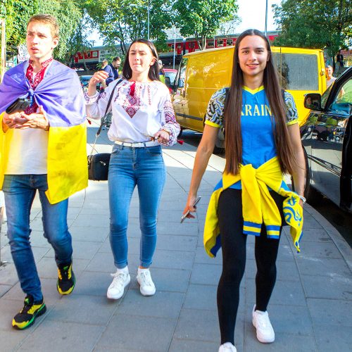 Vilnių užplūdo Ukrainos futbolo fanai  © Evaldo Šemioto nuotr.