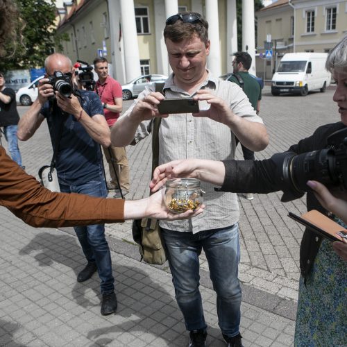 LGBT bendruomenė surengė prezidento padrąsinimo akciją  © P. Peleckio / Fotobanko nuotr.