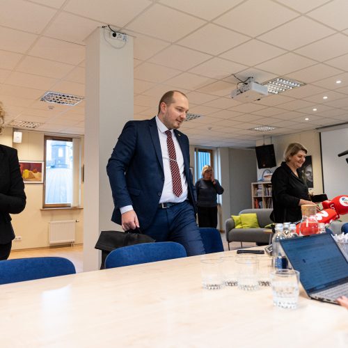 Švietimo darbuotojų profesinės sąjungos atstovų ir ministro susitikimas  © P. Peleckio / BNS nuotr.