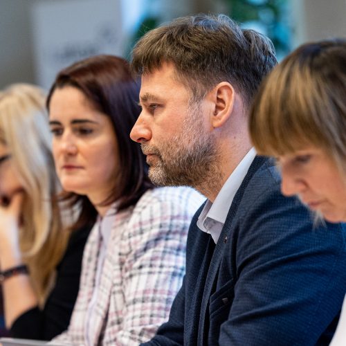 Švietimo darbuotojų profesinės sąjungos atstovų ir ministro susitikimas  © P. Peleckio / BNS nuotr.