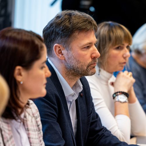 Švietimo darbuotojų profesinės sąjungos atstovų ir ministro susitikimas  © P. Peleckio / BNS nuotr.