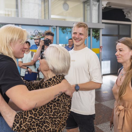 R. Meilutytė grįžo iš Pasaulio plaukimo čempionato  © I. Gelūno / BNS nuotr.