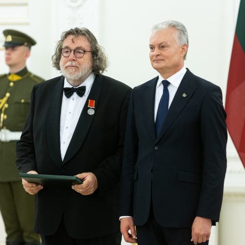 Valstybės apdovanojimų įteikimo ceremonija  © Ž. Gedvilos / BNS nuotr.