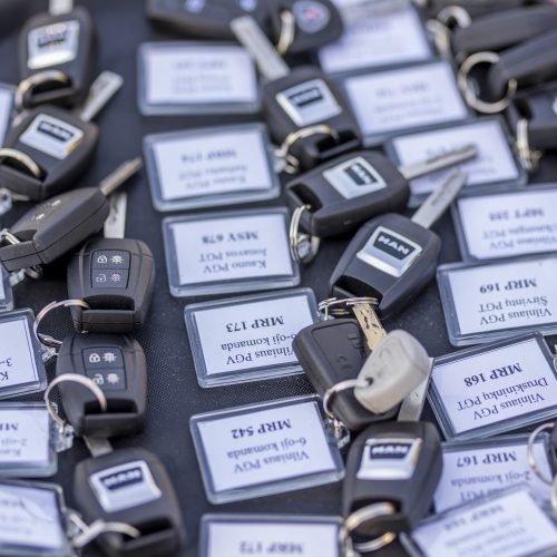 Priešgaisrinėms gelbėjimo tarnyboms perduoti 47 automobiliai  © I. Gelūno / BNS nuotr.