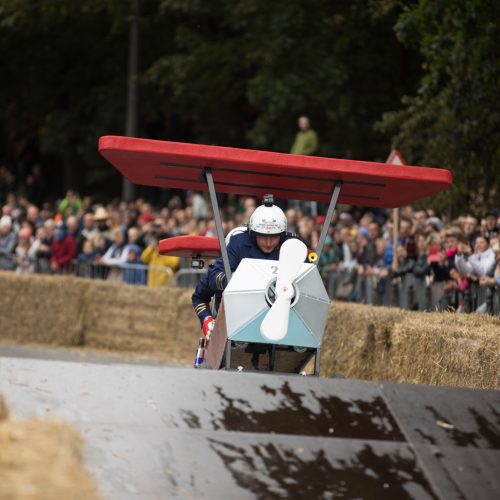 „Red Bull muilinių lenktynės“ Kaune  © Laimio Steponavičiaus ir T. Biliūno / Fotobanko nuotr.