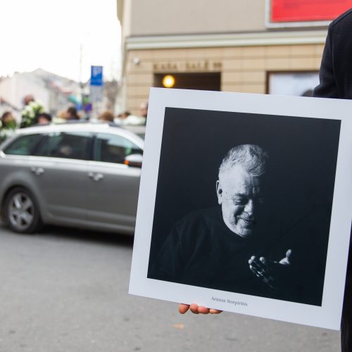 Aktorius A. Storpirštis atgulė amžino poilsio Menininkų kalnelyje  © I.Gelūno/BFL nuotr.