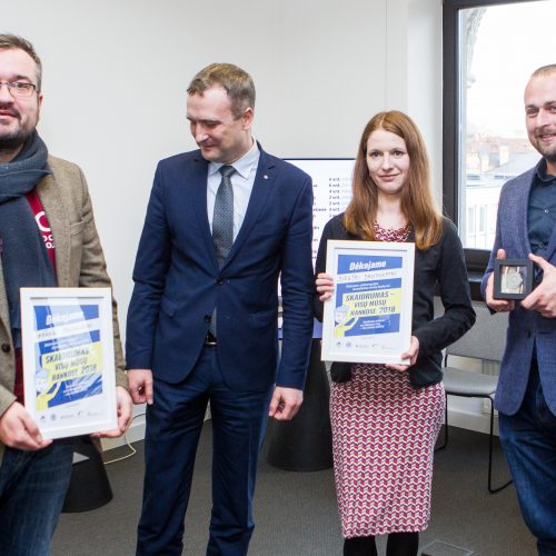 Žurnalistinių darbų konkurso „Skaidrumas – visų mūsų rankose 2018“ apdovanojimai  © Pauliaus Peleckio nuotr.